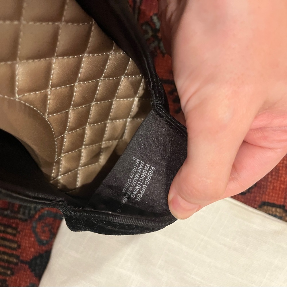 Birdies Women's Black Velvet Loafers NWOT - Picture 2 of 3